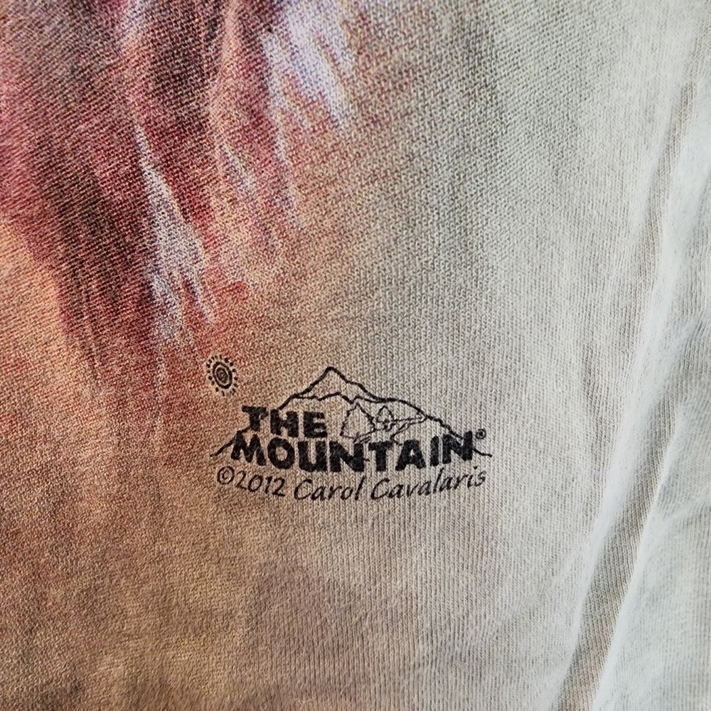 The Mountain Wolf American Flag Dreamcatcher T Shirt Womens XL 2012 Graphic Tee - Picture 3 of 8